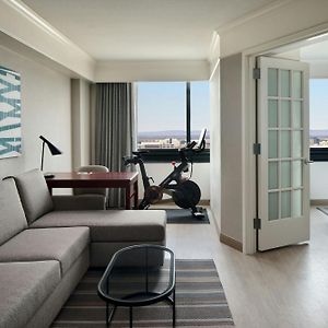 Washington Dulles Marriott Suites